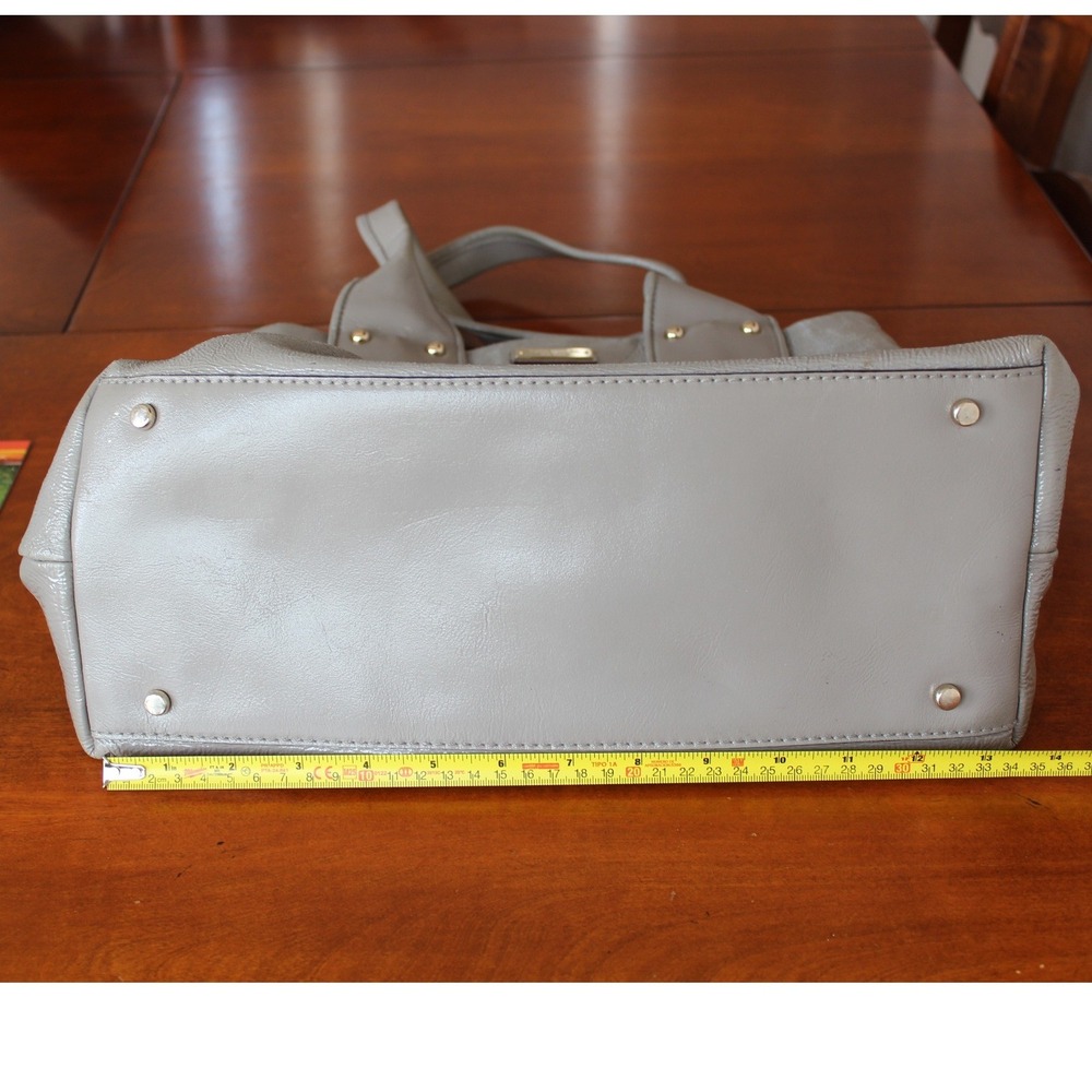 Kate Spade New York Grey Leather Pleated Tote Bag Striped Lining - Picture 14 of 15